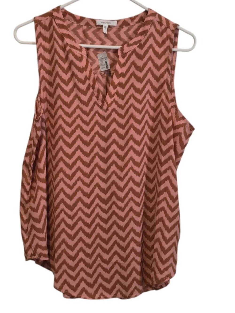 Maurices Women’s Hi-Low Chevron Print Sleeveless Lightweight Top Size Large
